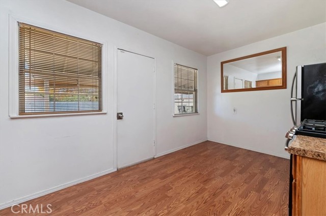 Detail Gallery Image 11 of 32 For 4694 N Mayfield, San Bernardino,  CA 92407 - 2 Beds | 1 Baths