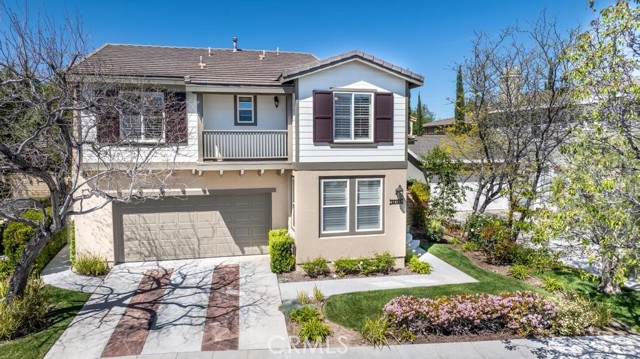 Detail Gallery Image 1 of 54 For 24141 Breton Ct, Valencia,  CA 91355 - 4 Beds | 2/1 Baths