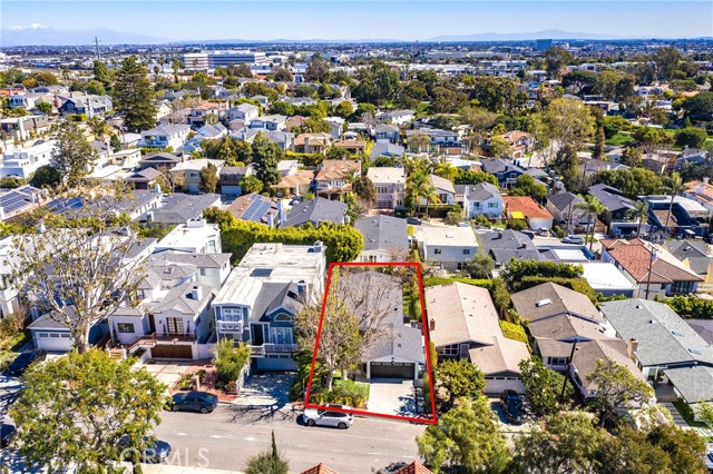 3212 Poinsettia Avenue, Manhattan Beach, California 90266, 3 Bedrooms Bedrooms, ,2 BathroomsBathrooms,Residential,Sold,Poinsettia,SB22036915