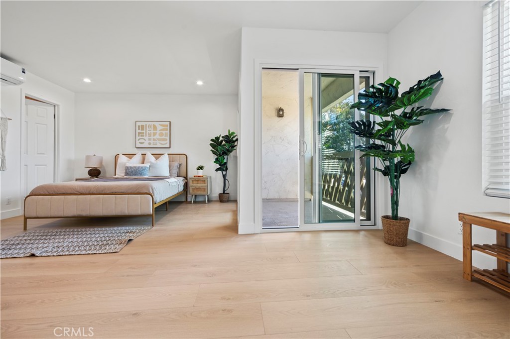 MLS #OC25253538 image #16