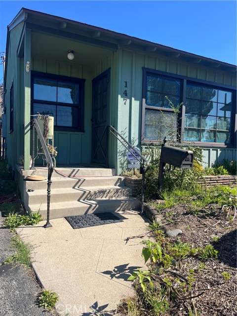 Detail Gallery Image 2 of 21 For 147 Las Flores, Altadena,  CA 91001 - 3 Beds | 1 Baths