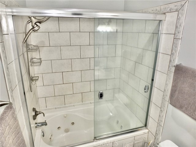 Detail Gallery Image 23 of 47 For 1655 Clark #124,  Long Beach,  CA 90815 - 2 Beds | 2 Baths