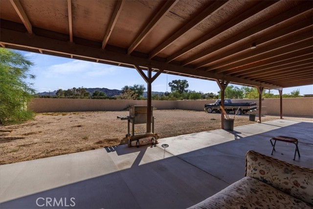 73255 Two Mile Road, 29 Palms CA: https://media.crmls.org/medias/1907d6e5-8663-463b-a637-e16eb03d5091.jpg