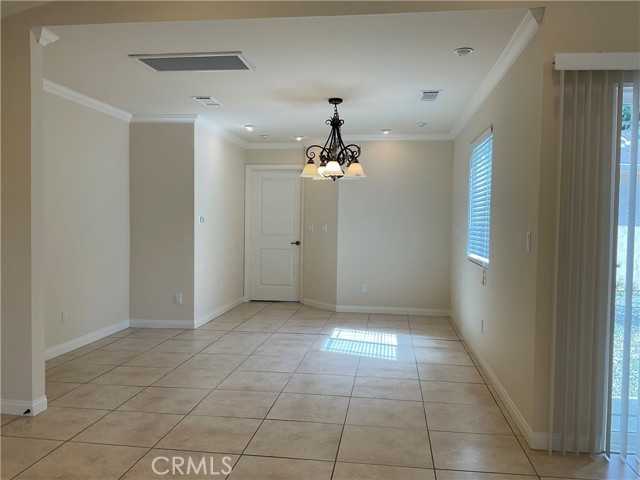 Detail Gallery Image 19 of 27 For 18310 Karen Dr, Tarzana,  CA 91356 - 4 Beds | 5 Baths