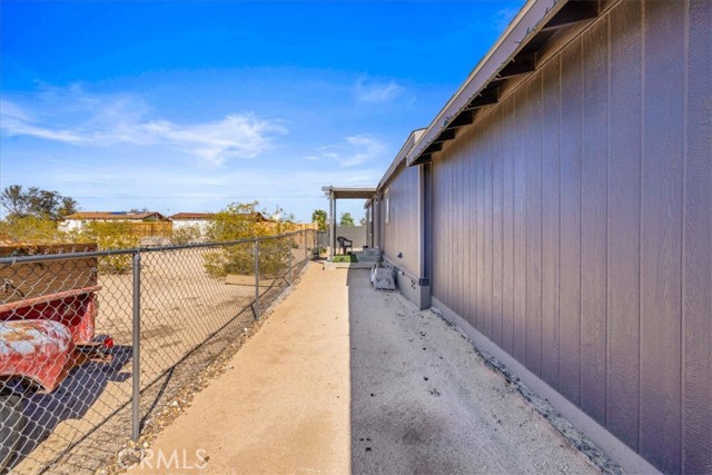 6293 Mojave Avenue, 29 Palms CA: https://media.crmls.org/medias/1908f109-c432-4379-89f5-cfc553aed46a.jpg