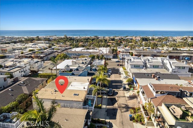 838 19th Street, Hermosa Beach, California 90254, 3 Bedrooms Bedrooms, ,2 BathroomsBathrooms,Residential,Sold,19th,SB21269402