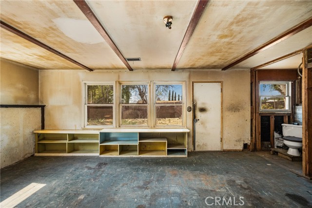 Detail Gallery Image 27 of 40 For 4939 Lowell Ave, La Crescenta,  CA 91214 - 3 Beds | 1 Baths