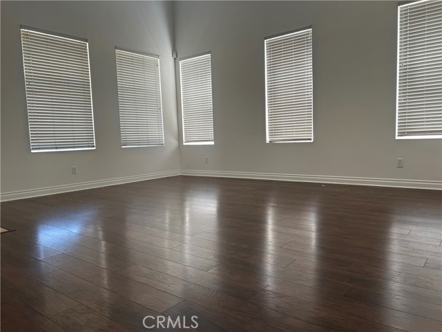 Detail Gallery Image 17 of 30 For 7271 White Owl Ct, Corona,  CA 92880 - 5 Beds | 3/1 Baths