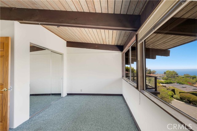 Detail Gallery Image 29 of 55 For 1969 San Remo Dr, Laguna Beach,  CA 92651 - 4 Beds | 3 Baths