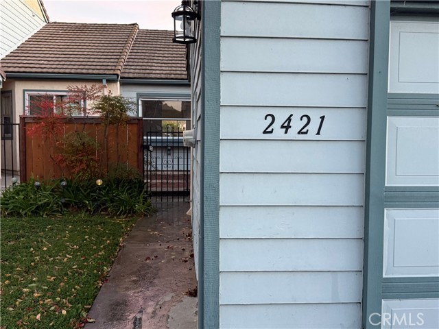 Detail Gallery Image 5 of 23 For 2421 Hawthorn, Escondido,  CA 92027 - 2 Beds | 2 Baths