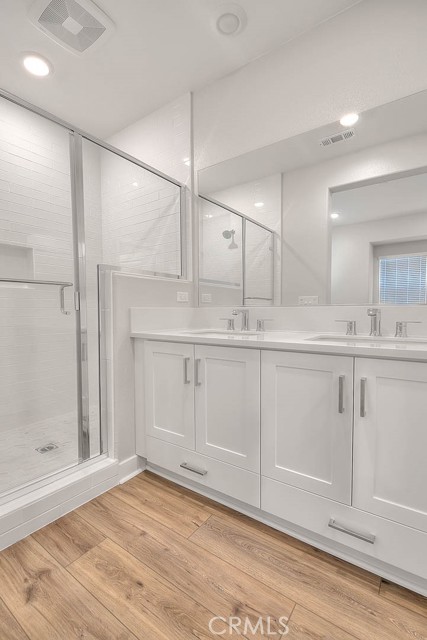 6 Crown Point Drive, Rancho Mission Viejo CA: https://media.crmls.org/medias/190b9c4f-cac8-44e1-af04-42c6f57e9c2b.jpg