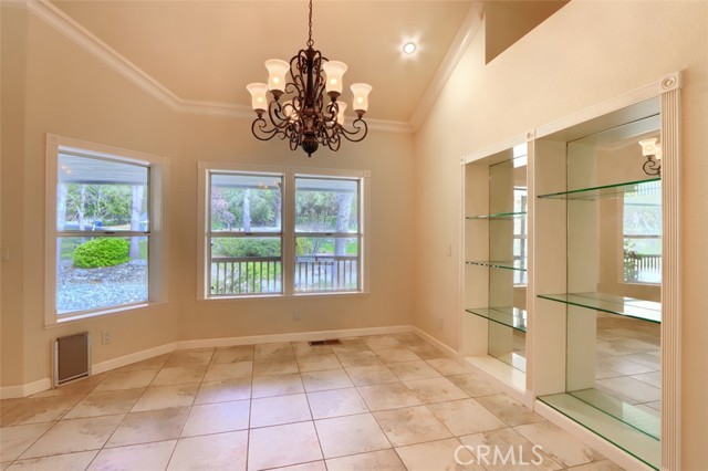 Detail Gallery Image 8 of 75 For 46580 Vista Del Rio, Oakhurst,  CA 93644 - 3 Beds | 3/1 Baths