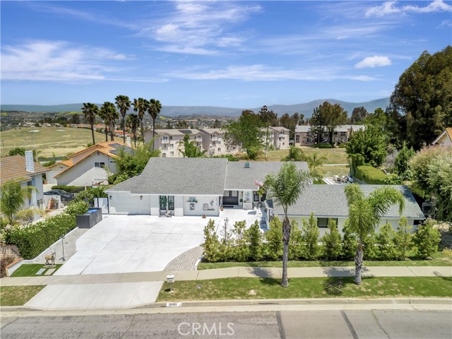 Front Image Thumbnail for CRDW25268412