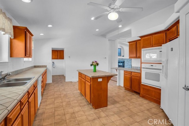 Detail Gallery Image 8 of 52 For 7501 Palm Ave #78,  Yucca Valley,  CA 92284 - 3 Beds | 2 Baths