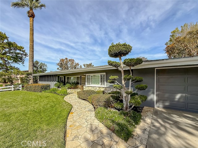 Detail Gallery Image 4 of 51 For 17533 Marilla St, Northridge,  CA 91325 - 3 Beds | 2/1 Baths