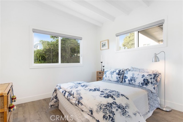 Light and airy front bedroom.