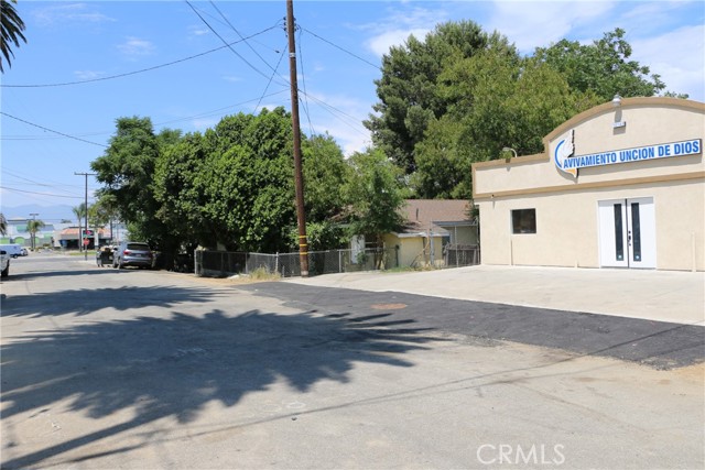 10143 Church Street, Bloomington, California 92316, ,Commercial Lease,For Rent,10143 Church Street,CRCV24150229