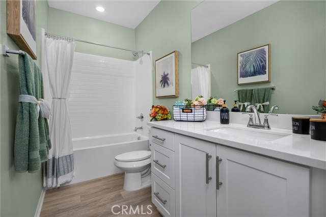 1633 E Avenue H7, Lancaster CA: https://media.crmls.org/medias/190da9ba-9d40-4e51-9034-e635f2cb07a5.jpg