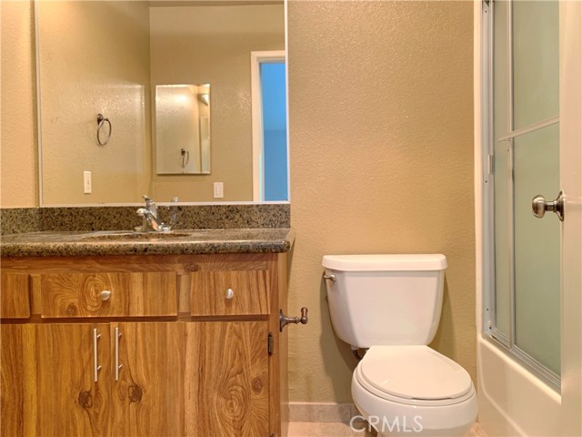 Detail Gallery Image 13 of 19 For 990 Golden Springs Dr #D,  Diamond Bar,  CA 91765 - 2 Beds | 3 Baths