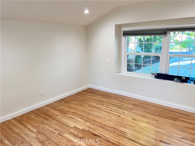 8541 Belmar Avenue, Northridge CA: https://media.crmls.org/medias/19100a29-4265-4441-bba0-97a3a7079458.jpg