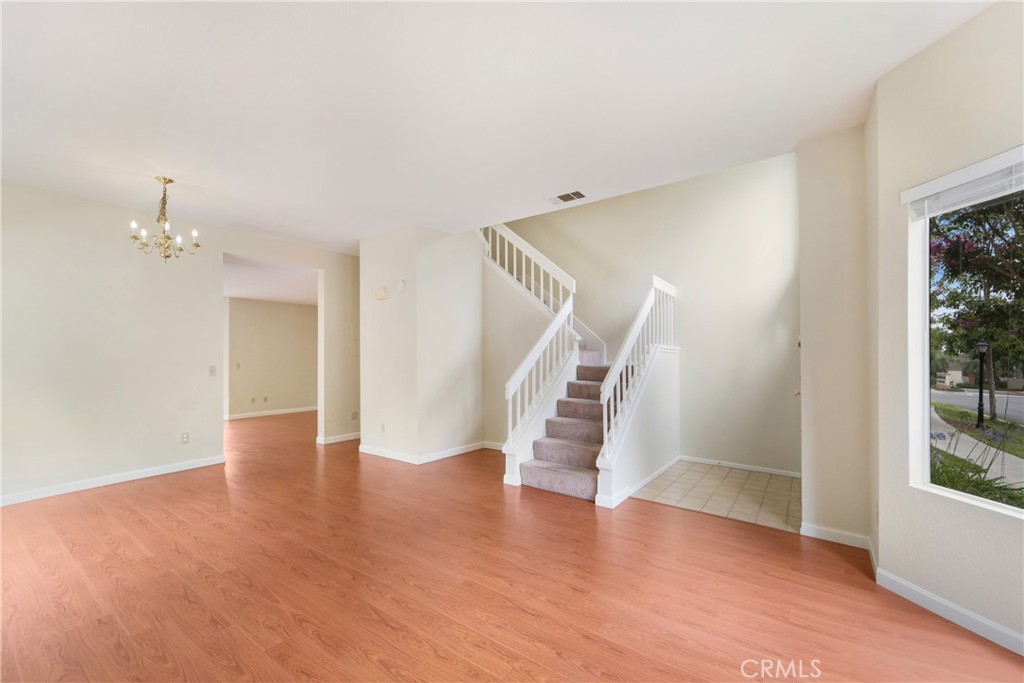 MLS #OC25266233 image #6