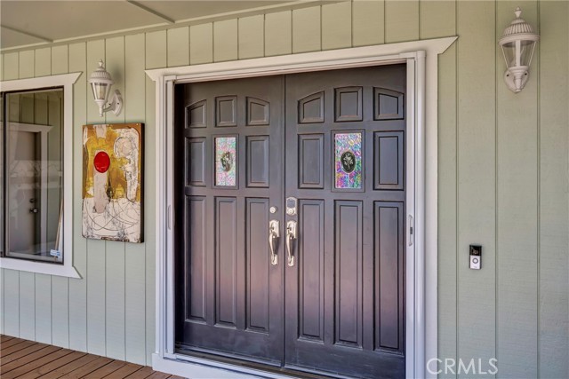 18682 North Shore Drive, Hidden Valley Lake CA: https://media.crmls.org/medias/19121993-4516-413b-b4f9-511bdcdee713.jpg