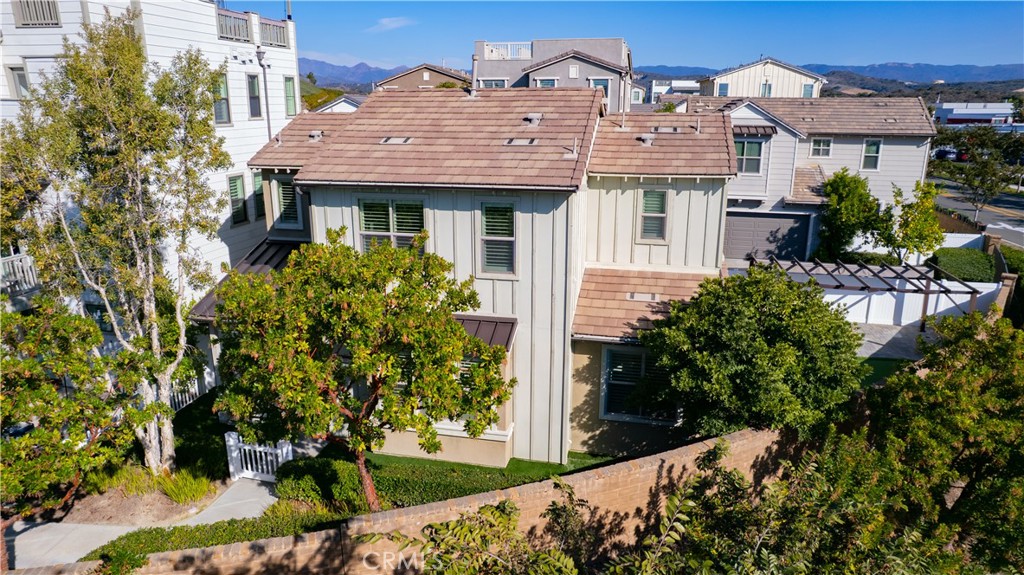 MLS #OC25269720 image #42