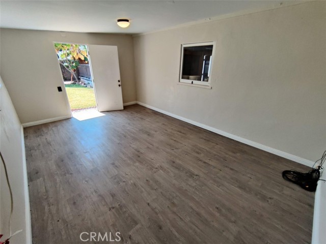 6168 Elenor Street, Riverside CA: https://media.crmls.org/medias/19130723-54cf-4ff9-8783-e9aeeb49dea2.jpg