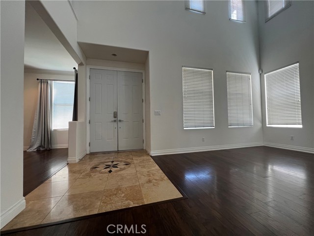 Detail Gallery Image 12 of 30 For 7271 White Owl Ct, Corona,  CA 92880 - 5 Beds | 3/1 Baths