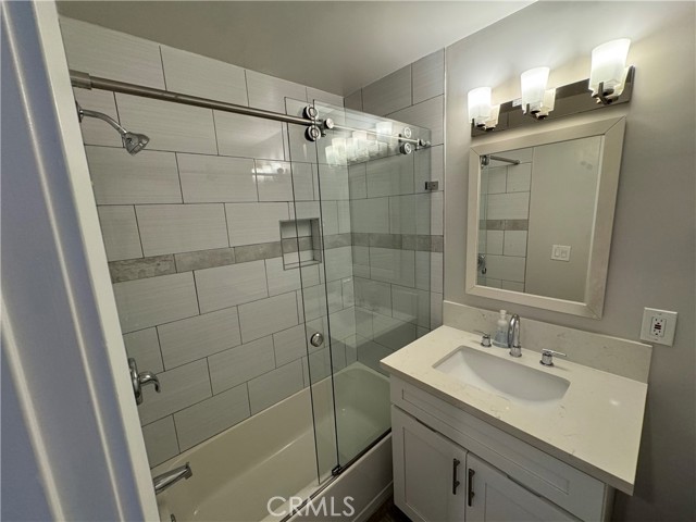 Detail Gallery Image 3 of 19 For 222 Arch #6,  Laguna Beach,  CA 92651 - 2 Beds | 2 Baths