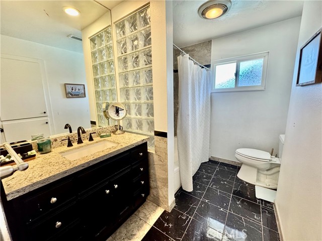 Detail Gallery Image 7 of 16 For 7552 Rhine Dr, Huntington Beach,  CA 92647 - 3 Beds | 2 Baths