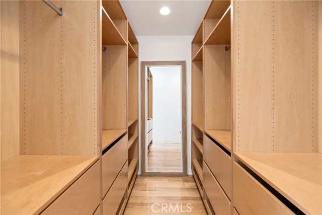 Detail Gallery Image 26 of 39 For 409 Calle Mayor, Redondo Beach,  CA 90277 - 3 Beds | 2/1 Baths