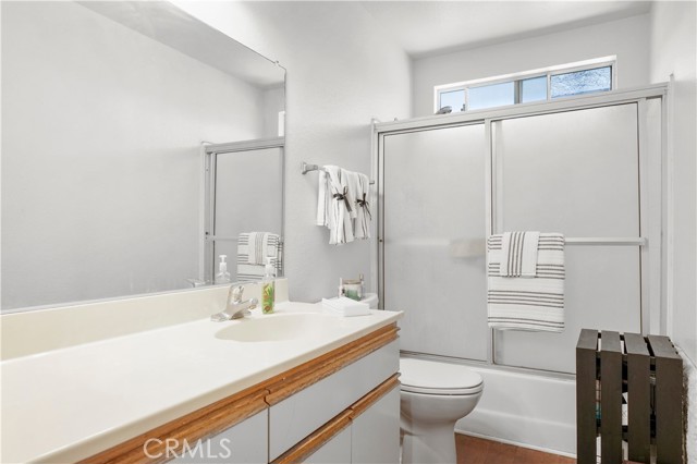 1726 W 150th Street, Gardena CA: https://media.crmls.org/medias/1916747a-515f-458d-b0d0-e58d4d58a845.jpg