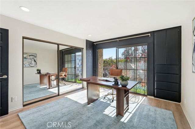 Detail Gallery Image 29 of 58 For 11127 La Maida #9,  North Hollywood,  CA 91601 - 3 Beds | 2/1 Baths