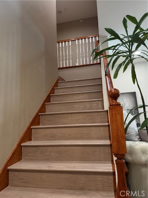 Detail Gallery Image 5 of 11 For 819 W Duarte Rd, Monrovia,  CA 91016 - 4 Beds | 2/1 Baths