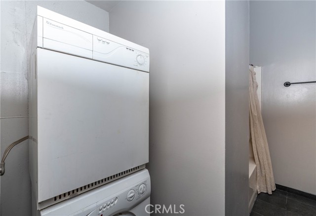 Detail Gallery Image 17 of 23 For 420 S San Pedro St #218,  Los Angeles,  CA 90013 - 1 Beds | 1 Baths