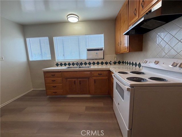 Detail Gallery Image 10 of 11 For 2733 via Paseo #6,  Montebello,  CA 90640 - 2 Beds | 1 Baths