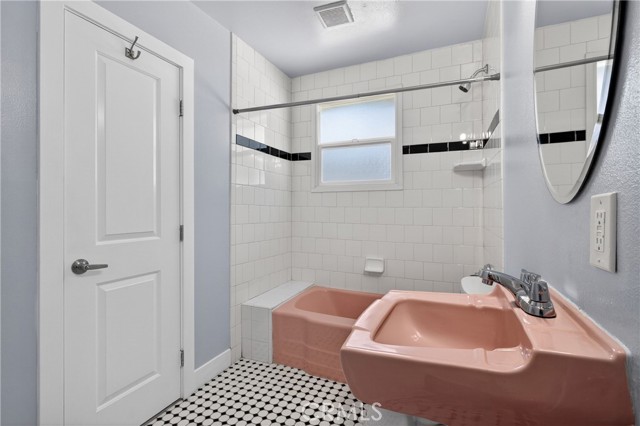 Detail Gallery Image 15 of 38 For 1274 W 3rd St, San Pedro,  CA 90732 - 3 Beds | 2 Baths