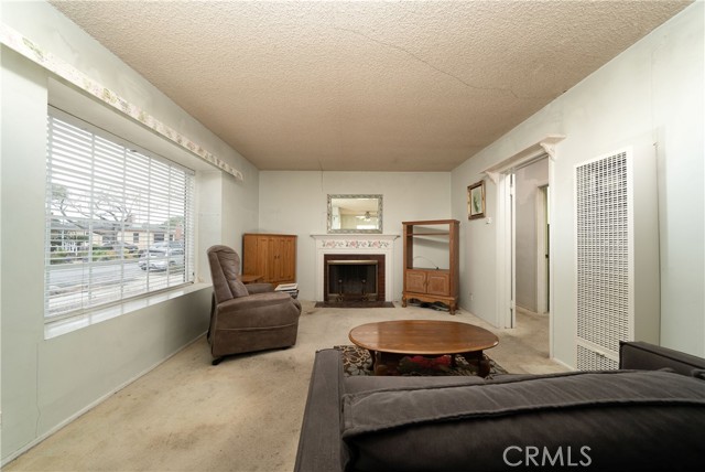 Detail Gallery Image 7 of 31 For 4356 Maury Ave, Long Beach,  CA 90807 - 3 Beds | 1 Baths