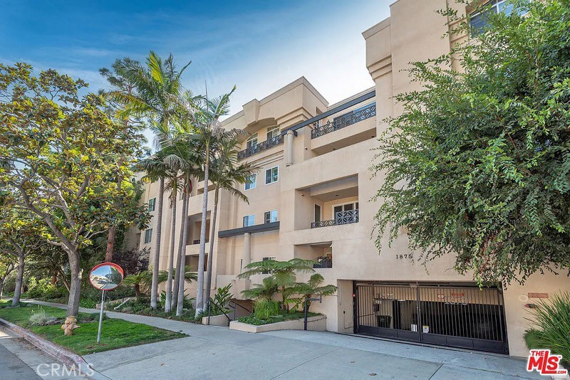 1875 S Beverly Glen #408