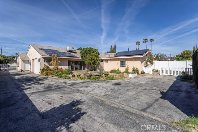 Detail Gallery Image 36 of 74 For 9826 Columbus, North Hills,  CA 91343 - 7 Beds | 5/1 Baths