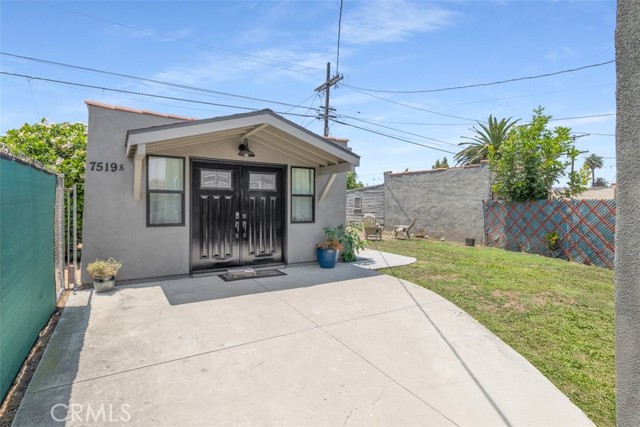 Detail Gallery Image 9 of 21 For 7519 La Salle Ave, Los Angeles,  CA 90047 - – Beds | – Baths