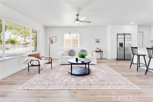 Detail Gallery Image 7 of 33 For 20972 Quilente Rd, Apple Valley,  CA 92307 - 3 Beds | 2 Baths