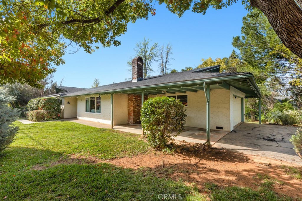 370 Oakvale Avenue