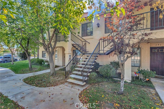 Detail Gallery Image 3 of 43 For 2554 Olive Dr #190,  Palmdale,  CA 93550 - 2 Beds | 2 Baths