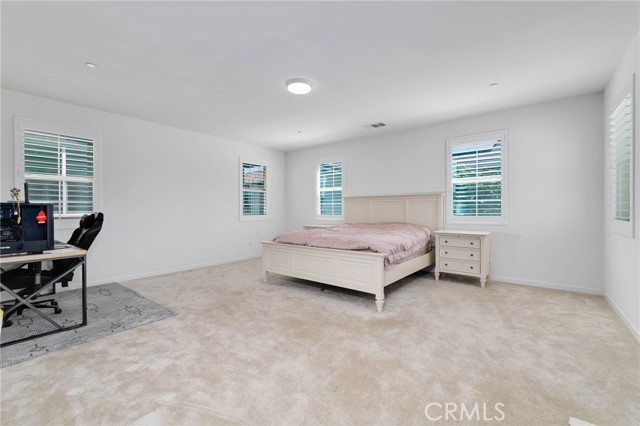 13855 Clearwater Avenue, Chino CA: https://media.crmls.org/medias/19241d76-30fb-4914-9794-d0794311be43.jpg