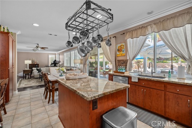 Detail Gallery Image 10 of 45 For 14178 Montclair Ct, Rancho Cucamonga,  CA 91739 - 4 Beds | 2/1 Baths