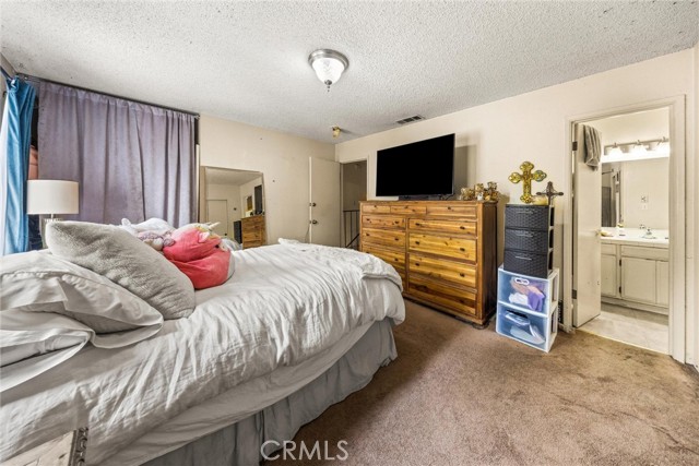 930 Philinda Avenue, Santa Barbara CA: https://media.crmls.org/medias/19264eea-7154-47e2-8a5f-d9a3c8b037fb.jpg