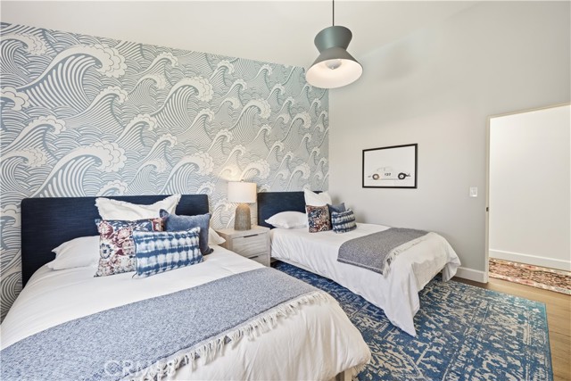 1756 10th, Manhattan Beach, California 90266, 5 Bedrooms Bedrooms, ,5 BathroomsBathrooms,Residential,For Sale,10th,SB26083535