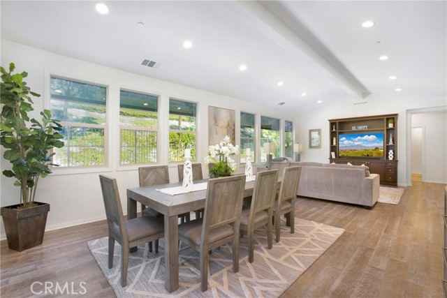 112 Cerrero Court, Rancho Mission Viejo CA: https://media.crmls.org/medias/192683d9-f0b9-43e3-b3ac-533579e62576.jpg